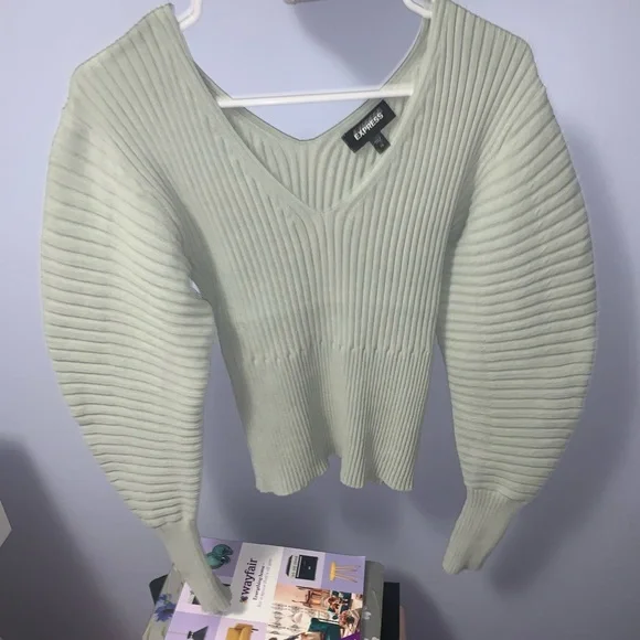Express Ribbed Sweater - Picture 4 of 6